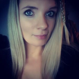 Meet your Posher, Kacey